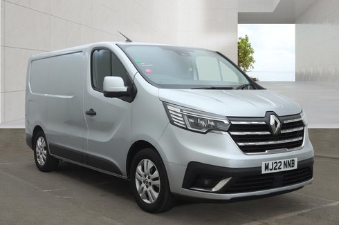 Renault Trafic Crew Cab SWB L1H1 Sport SL28 Air Con Alloys Sensors Tow Bar EURO 6 NO VAT