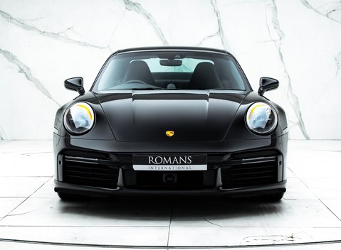 Porsche 911 Turbo S (992) 7