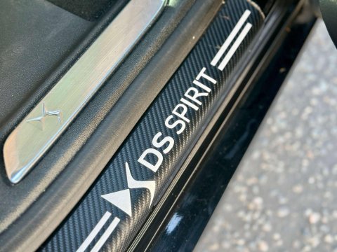 DS DS 5 BLUEHDI PRESTIGE S/S EAT6 73