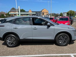 Nissan Qashqai 1.3 Qashqai Acenta Premium DiG-T MHEV 5dr 10