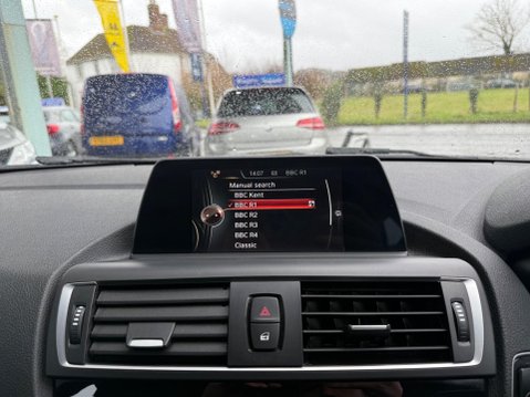 BMW 1 Series 1.5 118i Sport Euro 6 (s/s) 5dr 30