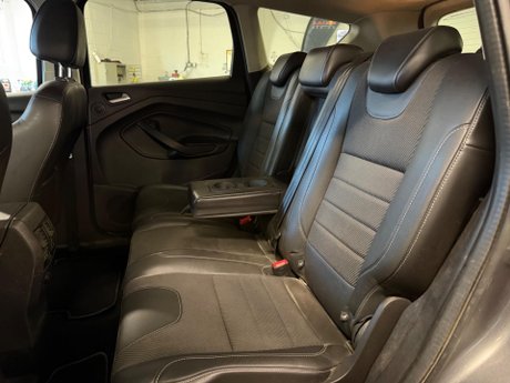 Ford Kuga 2.0 TDCi Titanium AWD Euro 5 5dr 14