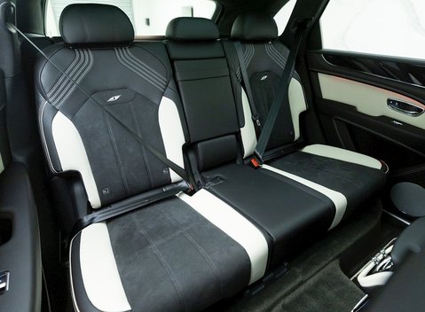 Bentley Bentayga V8 S 13
