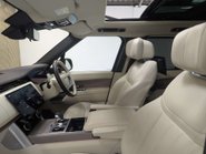 Land Rover Range Rover 4.4 Range Rover First Edition Auto 4WD 5dr 34