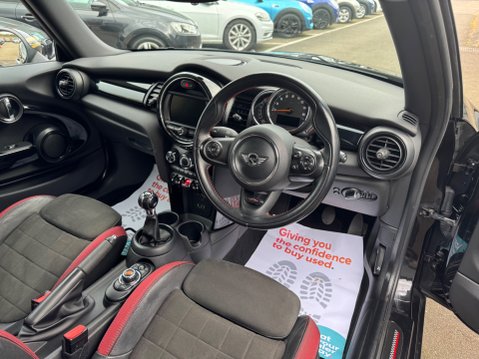 Mini Hatch 1.5 GT Euro 6 (s/s) 3dr 24