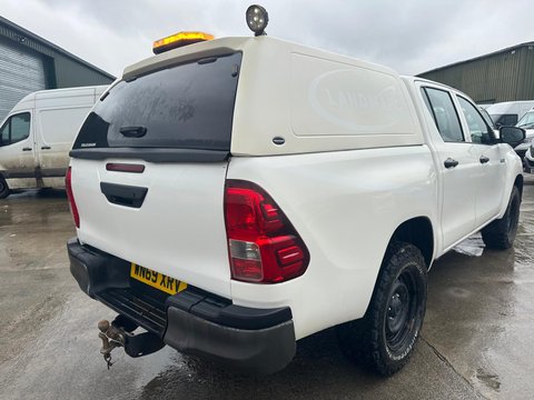 Toyota Hilux ACTIVE 4WD D-4D DCB 6