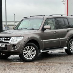 Mitsubishi Shogun 3.2 DI-DC SG3 SUV 5dr Diesel Auto 4WD Euro 5 LWB (197 ps) 6