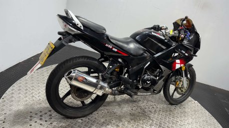 Lexmoto XTR 2013 ONLY 11K RUNNING SPORTS BIKE PROJECT BIKE LEARNER 125CC 2