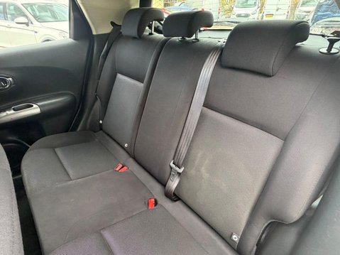 Nissan Juke 1.6 Acenta Euro 5 (s/s) 5dr 16