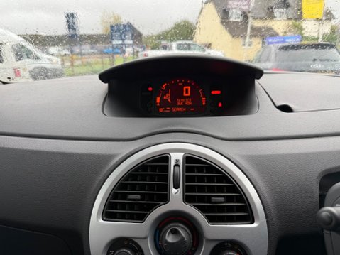 Renault Grand Modus 1.6 VVT Dynamique Auto Euro 4 5dr 9