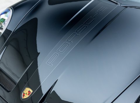 Porsche 911 GT3 TOURING (992) 29