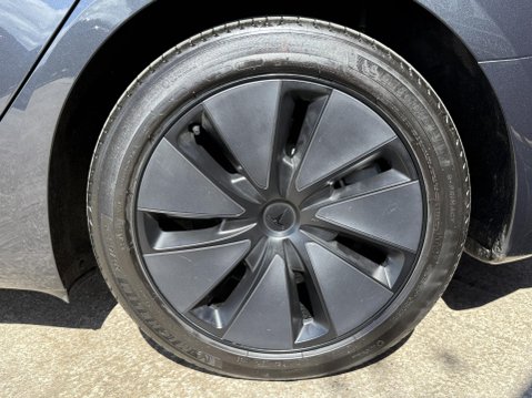 Tesla Model 3 Saloon 4dr Electric Auto RWD (208 ps) 16