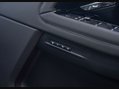 Land Rover Range Rover Evoque 2.0 Range Rover Evoque R-Dynamic SE MHEV Auto 4WD 5dr 34
