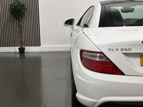 Mercedes-Benz SLK 2.1 SLK250 CDI AMG Sport G-Tronic+ Euro 5 (s/s) 2dr 49