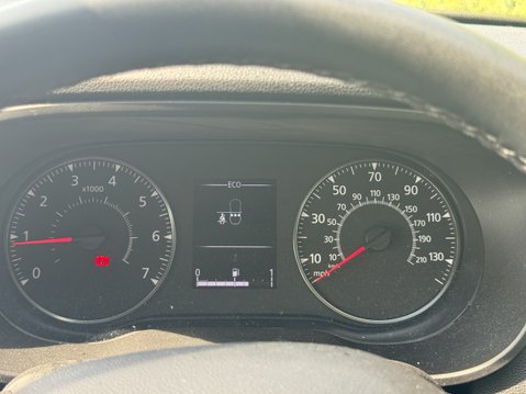 Dacia Duster (Sold) Duster 1.3 TCe Comfort SUV 5dr Petrol Manual Euro 6 (s/s) (130 ps) 17
