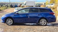 Toyota Auris 1.8 VVT-h Excel Touring Sports 5dr Petrol Hybrid CVT Euro 6 (s/s) (136 ps) 4