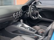 Audi TT 2.0 TT Black Edition 40 TFSI Semi-Auto 3dr 11