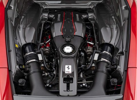 Ferrari 488 Pista 33