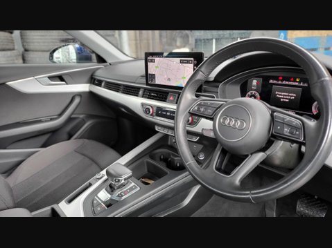 Audi A4 TDI TECHNIK MHEV 14
