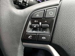 Hyundai TUCSON 1.6 Tucson SE Nav GDi 2WD 5dr 52