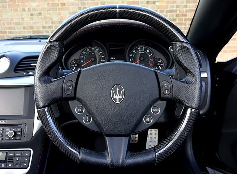 Maserati Grancabrio MC 27