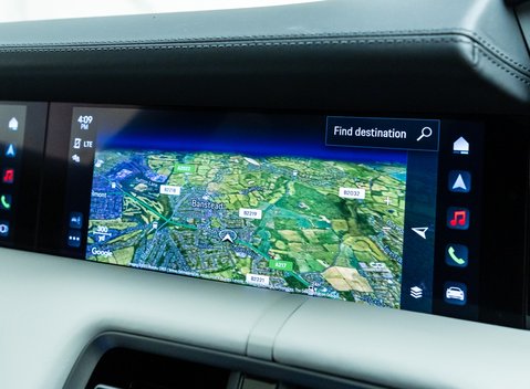 Porsche Taycan GTS Sport Turismo 22