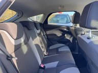 Ford Focus ZETEC 19