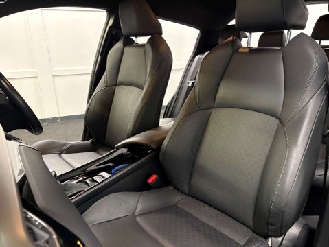 Toyota C-HR 1.8 C-HR Excel HEV CVT 5dr 40
