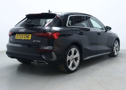 Audi A3 1.0 A3 Sportback 30 TFSI MHEV S Line Semi-Auto 5dr 11