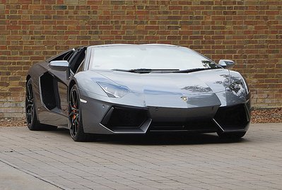 Lamborghini Aventador LP 700-4 Roadster