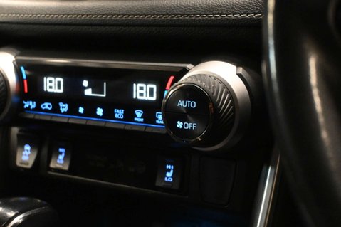 Toyota Rav4 2.5 RAV4 Black Edition HEV CVT 4WD 5dr 57