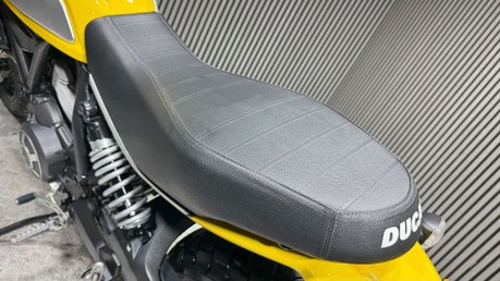 Ducati Scrambler 800 ICON 2016 ONLY 9K LEO VINCE EXHAUST LONG MOT 803CC 33