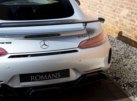 Mercedes-Benz AMG GT R GT R 23
