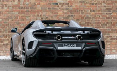 McLaren 675LT Spider 3