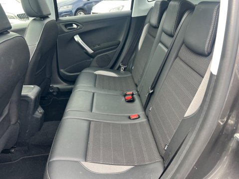 Peugeot 2008 1.2 PureTech Allure Premium EAT Euro 6 (s/s) 5dr 24