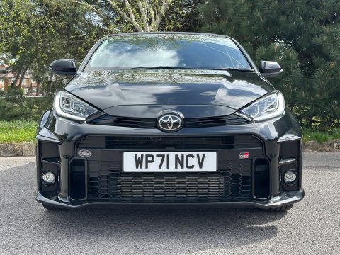 Toyota Yaris 1.6T GR Circuit AWD Euro 6 3dr 9