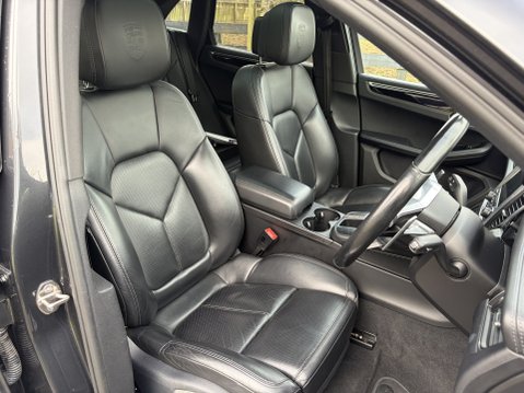 Porsche Macan D S PDK 15