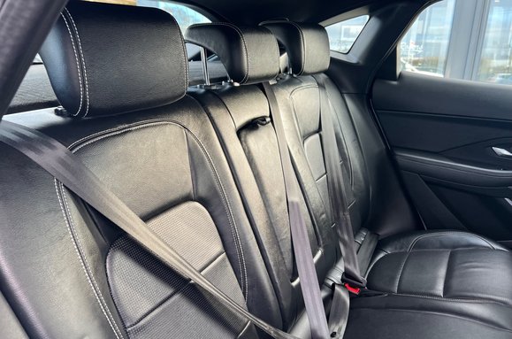 Jaguar E-Pace R-DYNAMIC SE 22