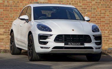 Porsche Macan GTS 1