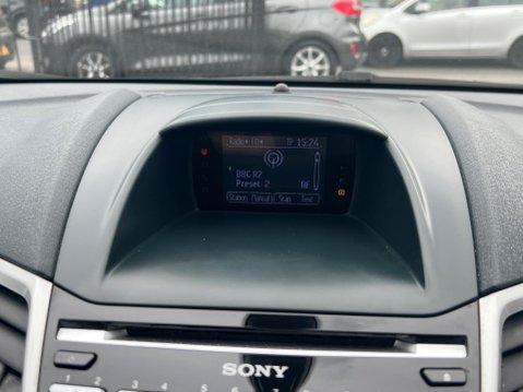 Ford Fiesta 1.4 Titanium 5dr 38