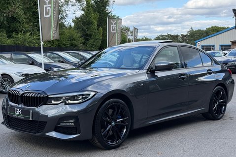 BMW 3 Series 330E M SPORT - OYSTER LEATHER -PRO & TECH PACKS - H/K -HUD - SUNROOF 10