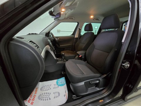 Skoda Yeti 1.2 TSI SE Outdoor Euro 5 5dr 39