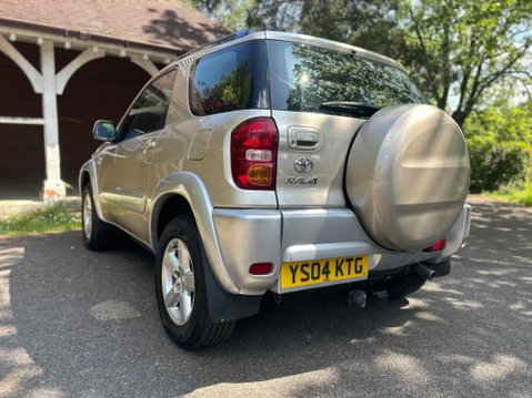 Toyota Rav4 XT3 VVT-I 3