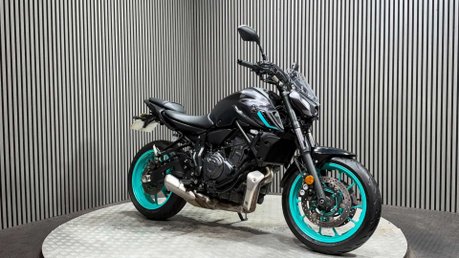 Yamaha MT-07 2024 ONLY 4K 1 OWNER A2 RESTRICTABLE 700CC NAKED 2