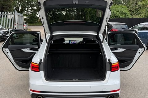 Audi A4 AVANT TFSI S LINE - DRIVING ASSIST PACK - VIRTUAL COCKPIT - APPLE CAR PLAY  20