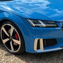 Audi TT TTS TFSI QUATTRO 4