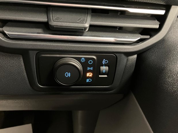Ford Transit Custom Transit Custom 2.0 EcoBlue 136ps H1 Van Limited Auto 5