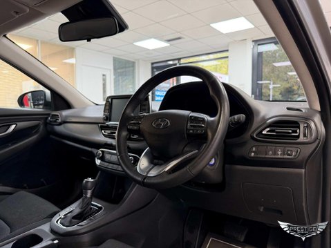 Hyundai i30 1.0 T-GDi MHEV SE Connect DCT Euro 6 (s/s) 5dr 64