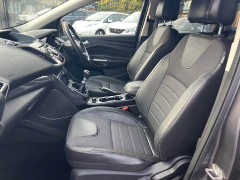 Ford Kuga 2.0 TDCi Titanium AWD Euro 5 5dr 25