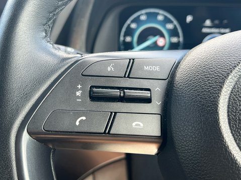 Hyundai BAYON T-GDI PREMIUM DCT MHEV 30
